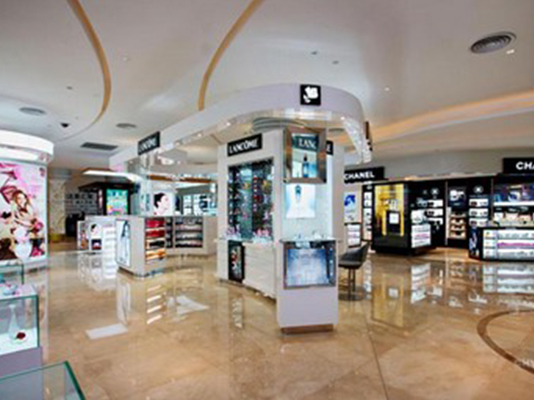 中免集團(tuán)三亞市內(nèi)免稅店對(duì)外營業(yè)