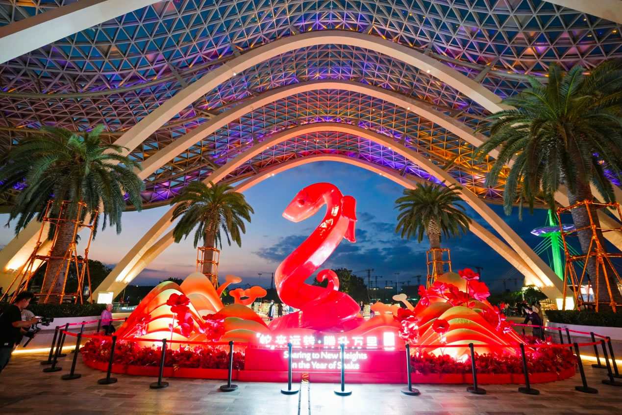 中免集團(tuán)以“免稅+非遺”煥新春節(jié)消費(fèi)體驗(yàn)，助推海南文旅市場熱潮